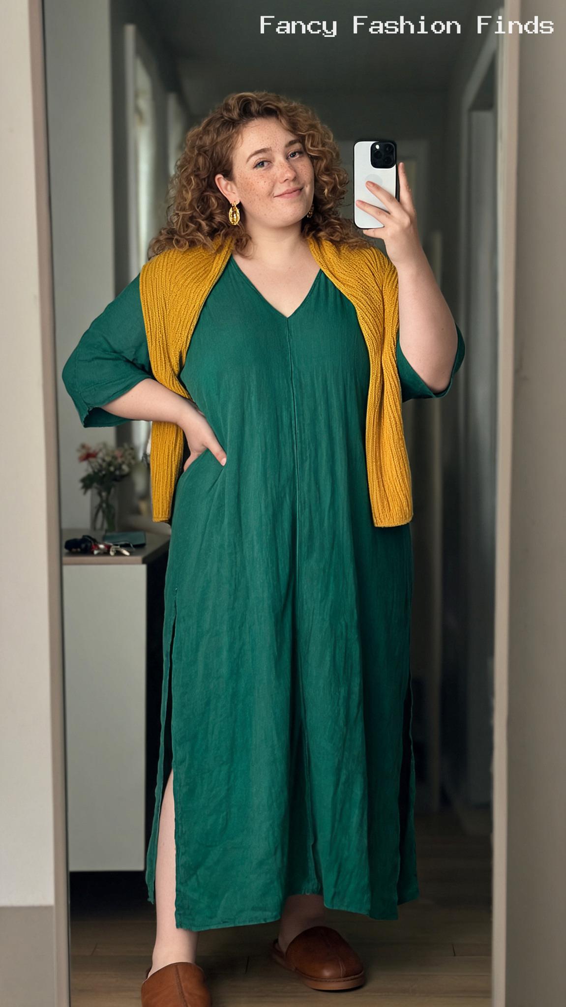 Gauze Caftan and Shawl - 20 Comfy Plus Size Outfit Ideas for Stylish Days at Home