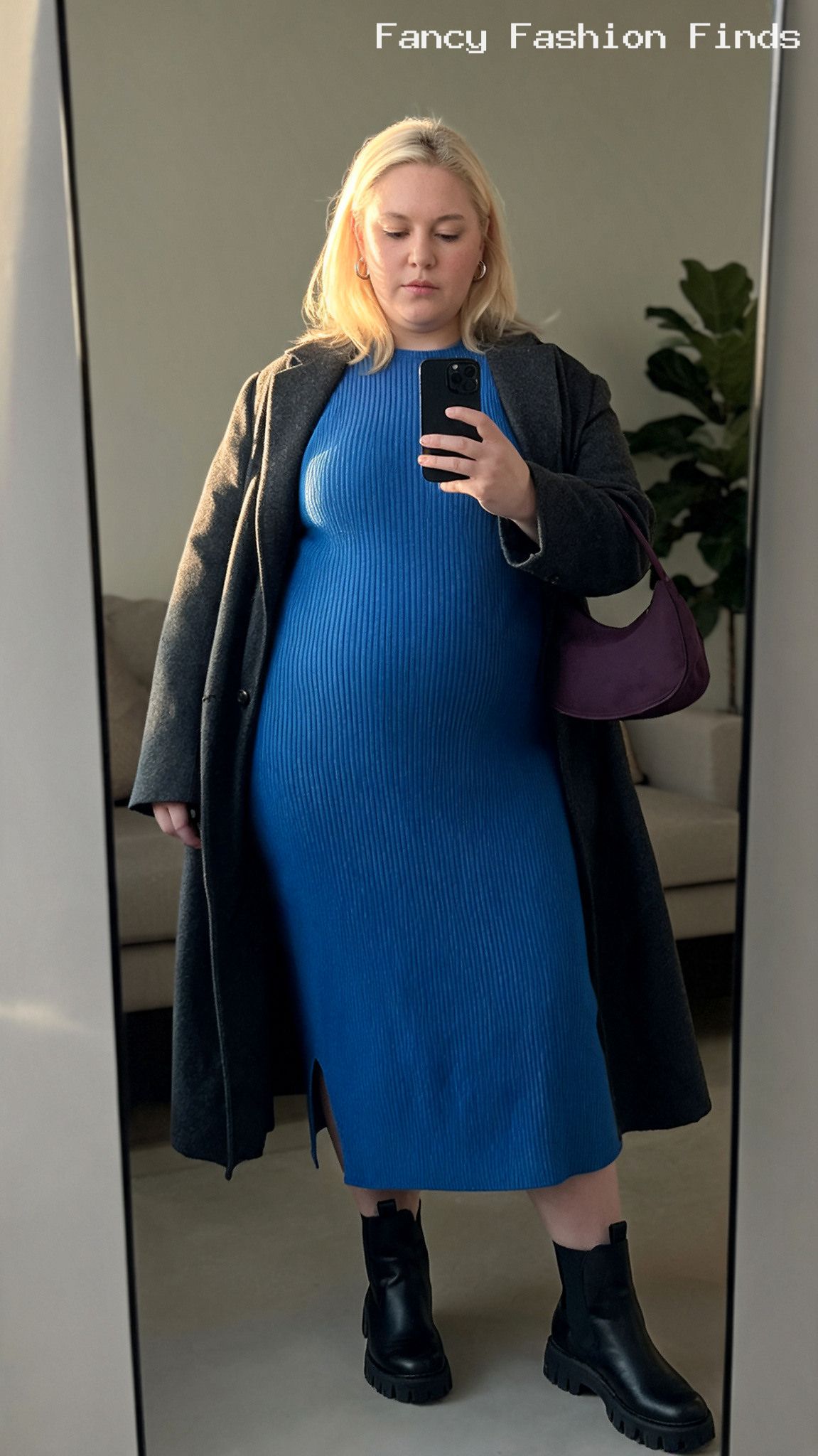 Cobalt Sweater Dress - 20 Seriously Cute Coffee Date Outfits for Plus Size Women